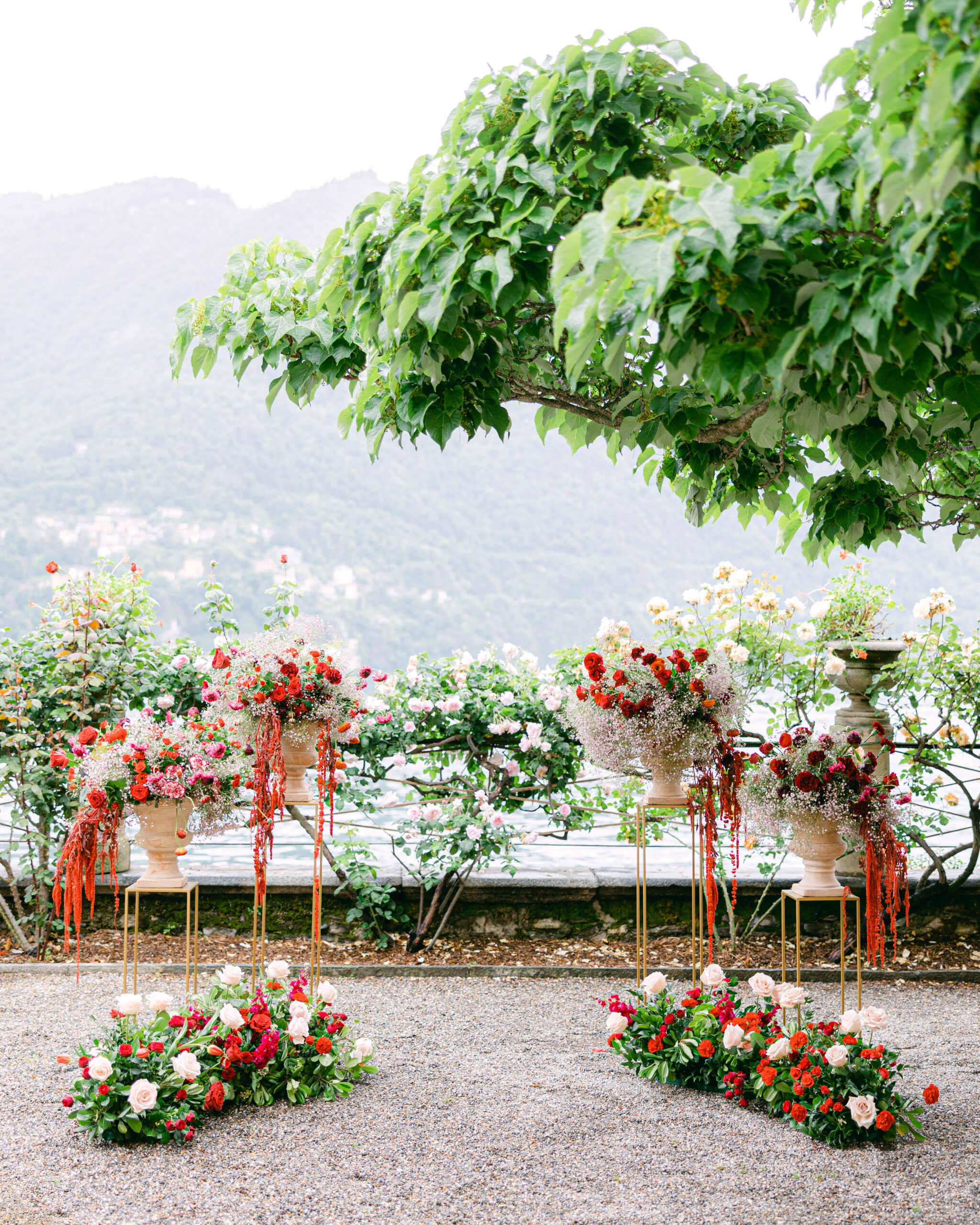 Outdoor wedding ceremony at Villa Pizzo on Lake Como