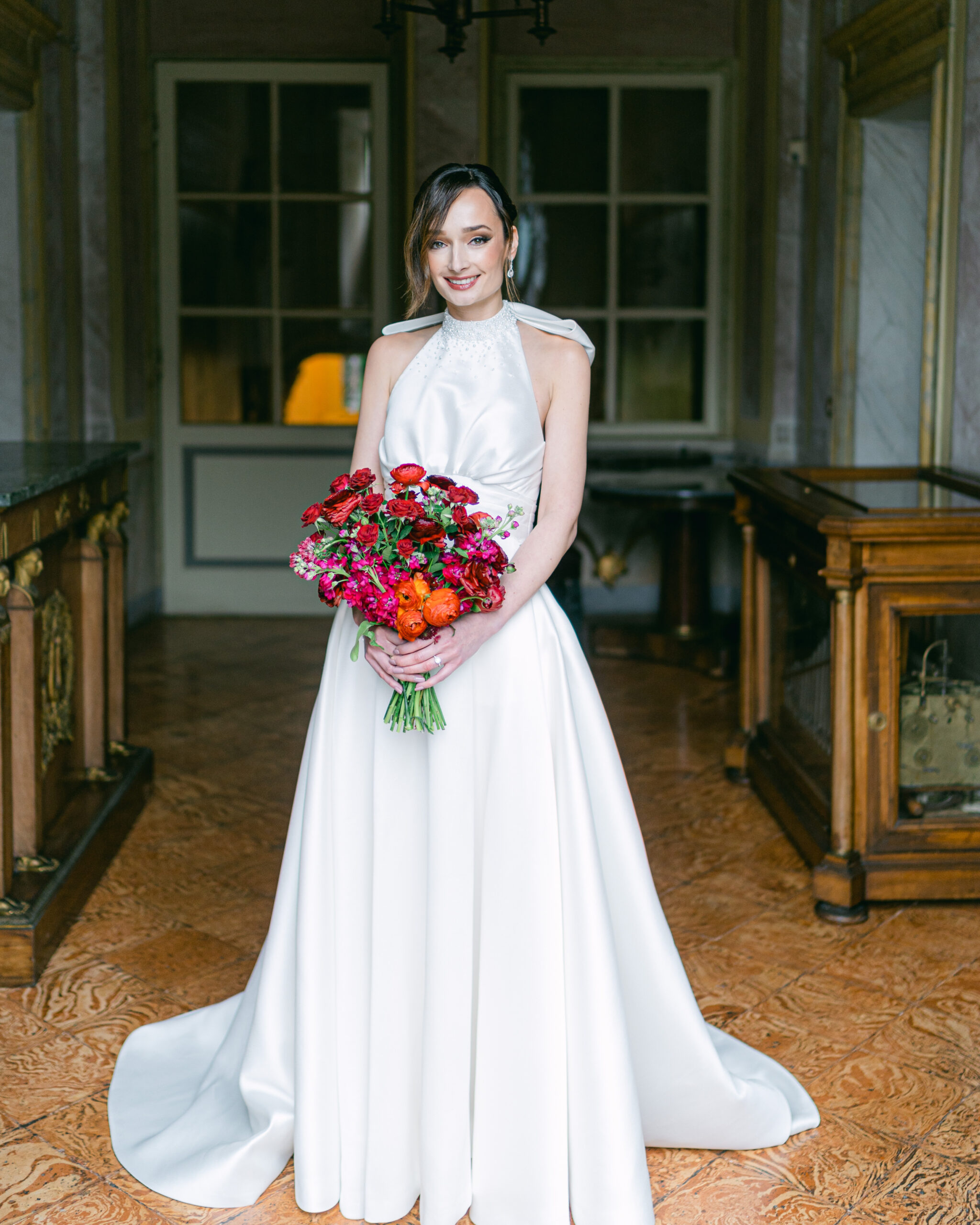 Bride with bold coloured bouquet at Lake Como wedding