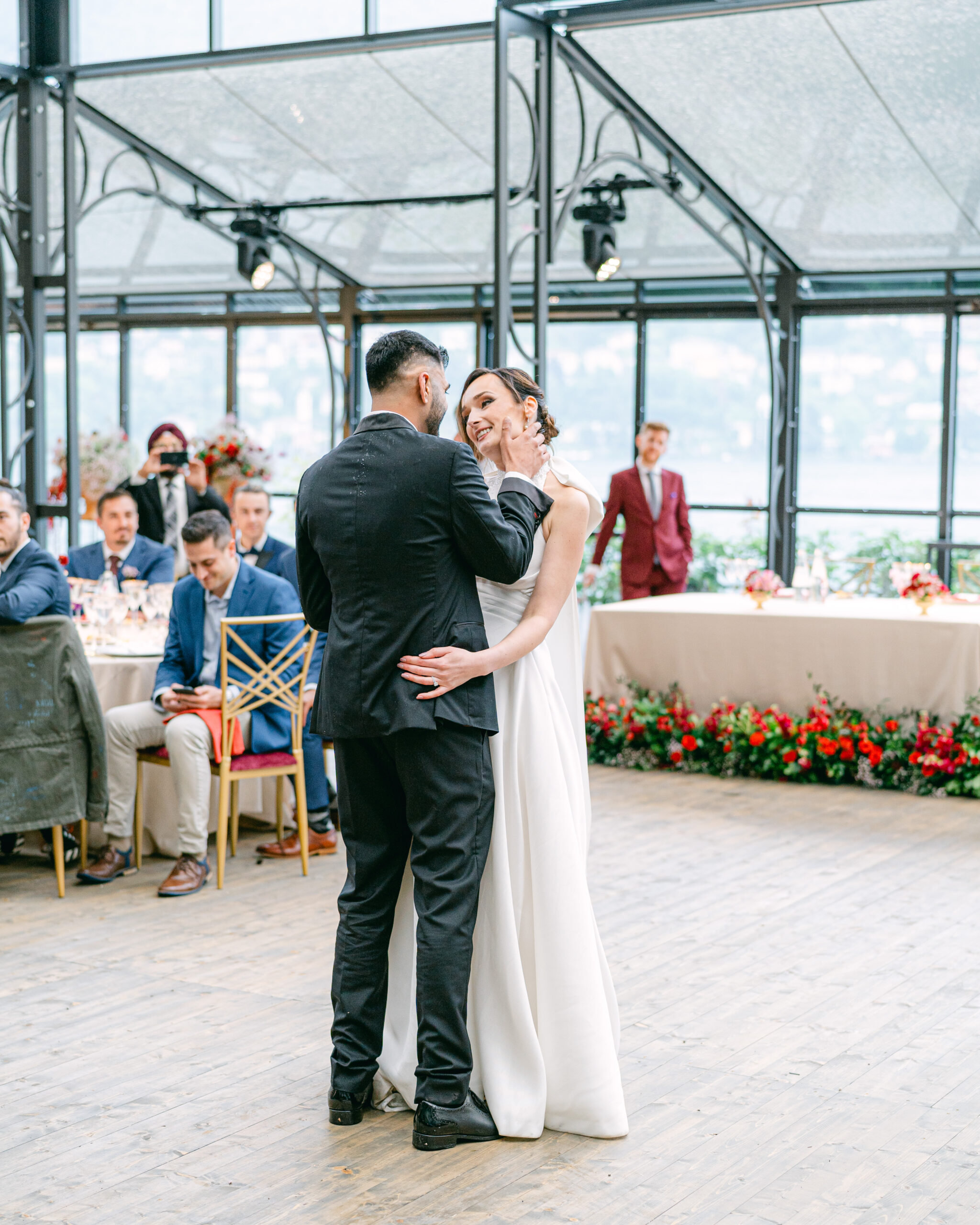 First dance at destination wedding on Lake Como