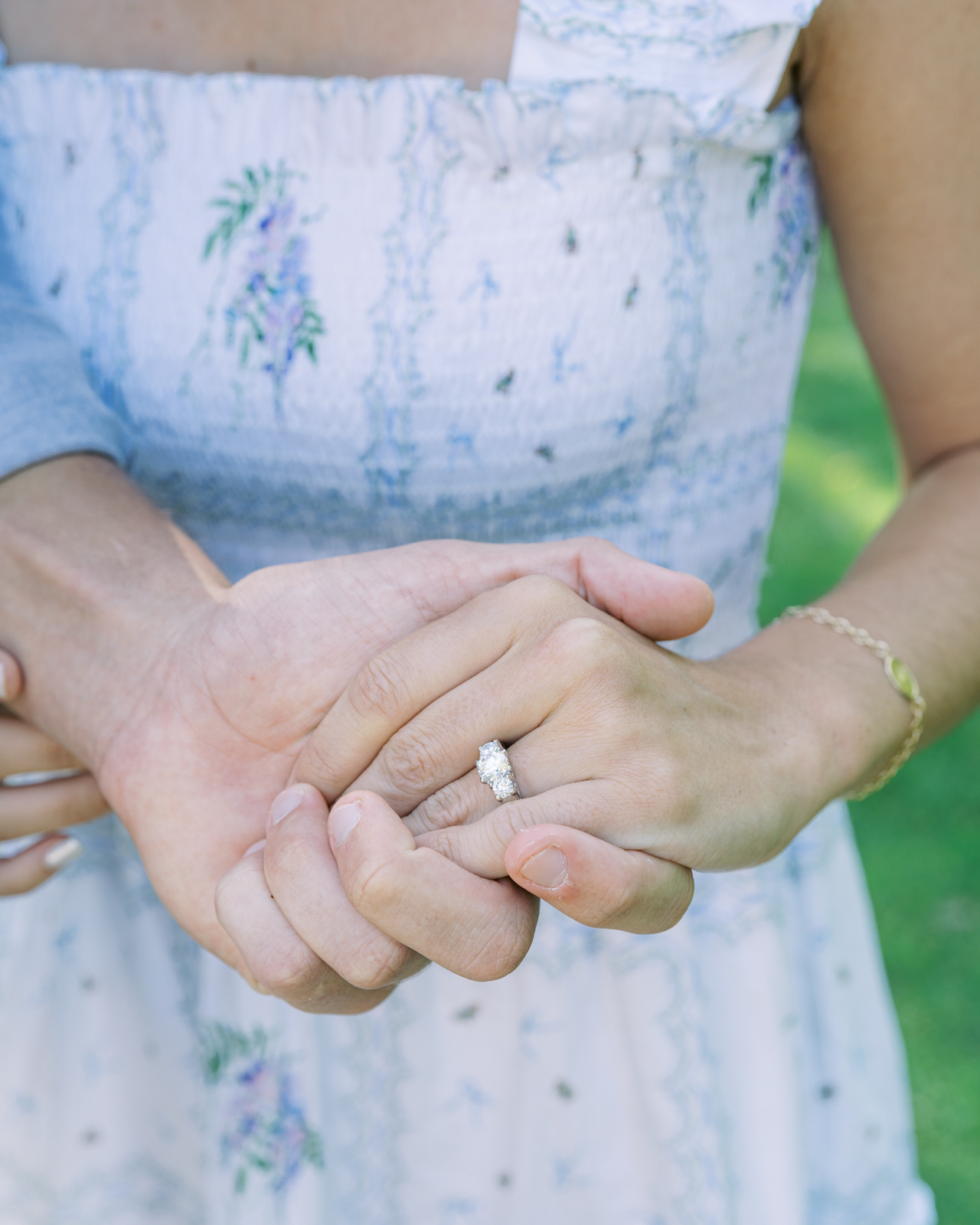 Engagement photographs in London's St James's Park