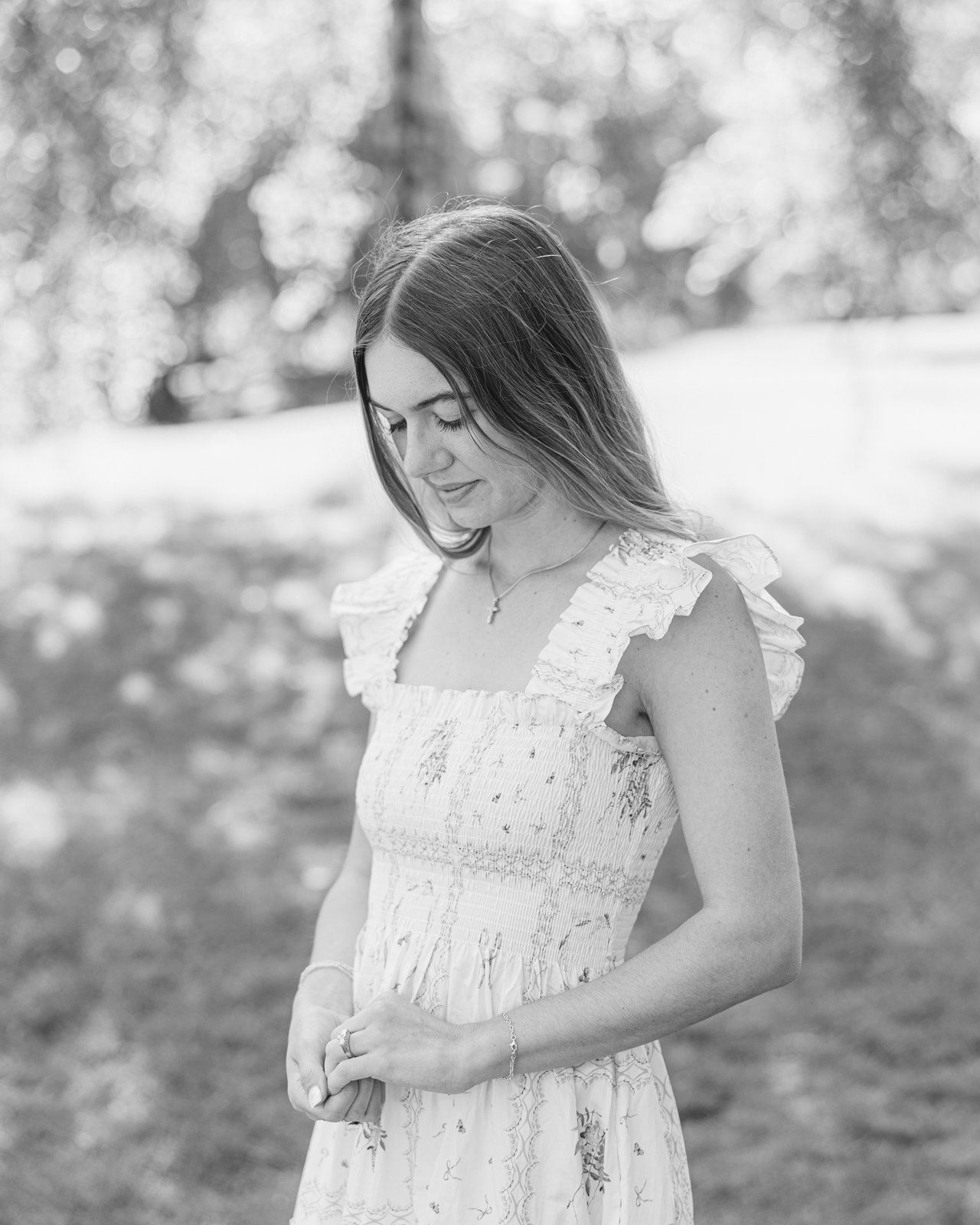 Engagement photographs in London's St James's Park